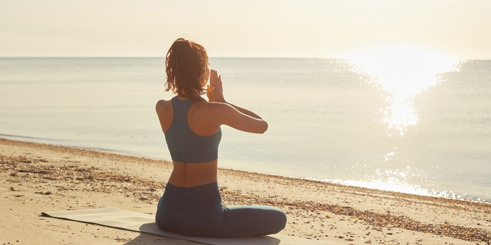 Voyance Yoga sur la plage